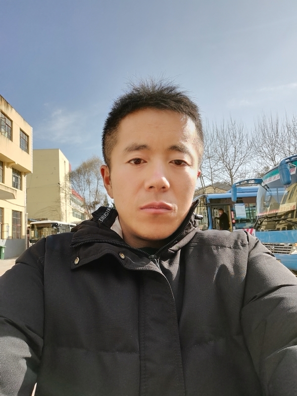 孤独的云的第三张照片--闽侯交友网