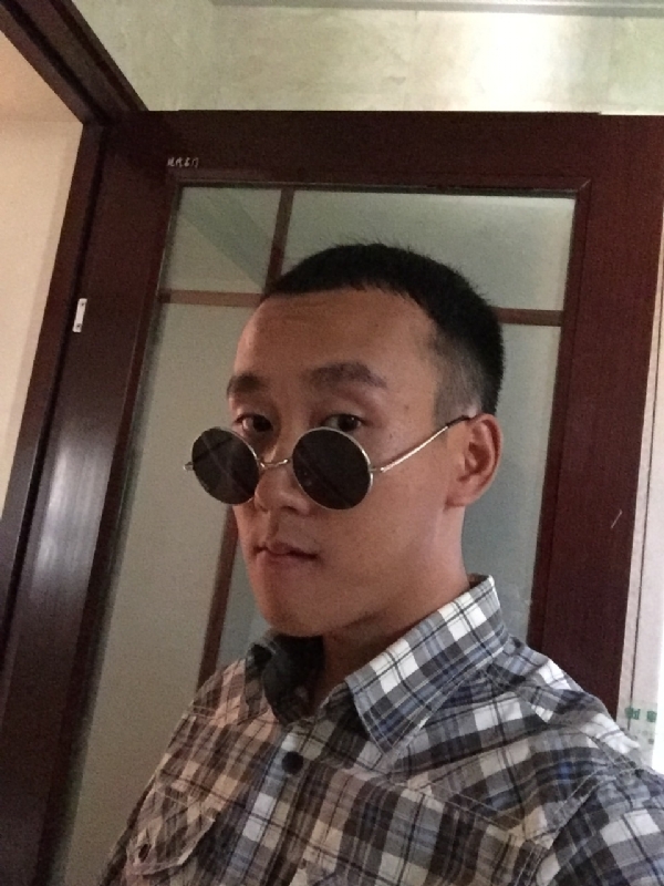 悲喜的第一张照片--闽侯交友网