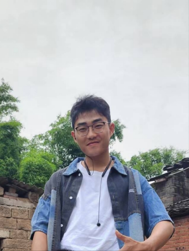 越努力越幸运的第一张照片--闽侯交友网