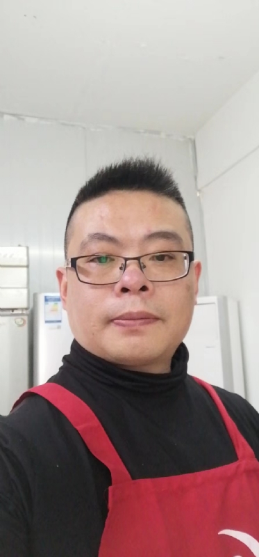 努力奋斗的第一张照片--闽侯交友网