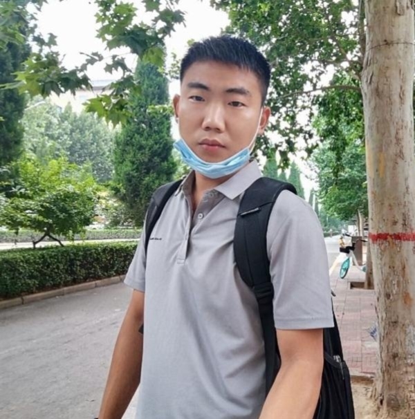 90年男征婚的第一张照片--闽侯交友网